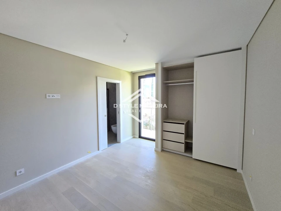 Apartamento T2 para Venda em São Martinho Foto 15