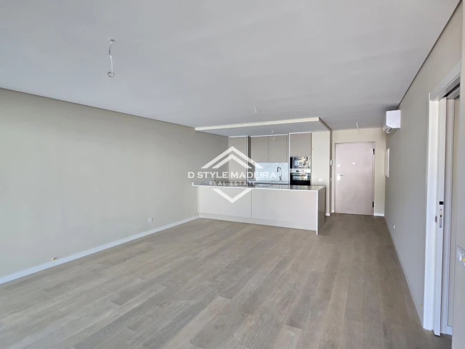 Apartamento T2 para Venda em São Martinho Foto 4