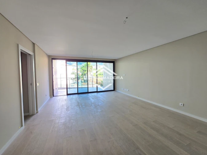 Apartamento T2 para Venda em São Martinho Foto 3