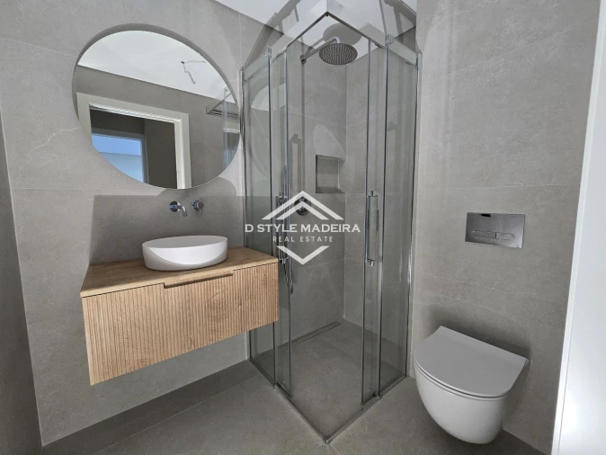 Apartamento T2 para Venda em São Martinho Foto 13