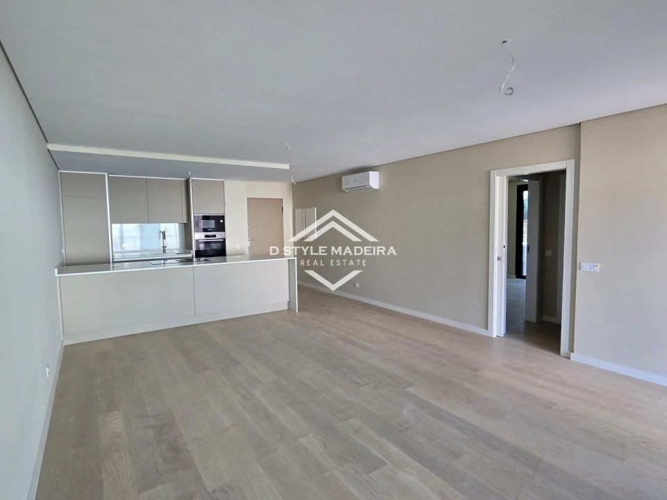 Apartamento T2 para Venda em São Martinho Foto 6