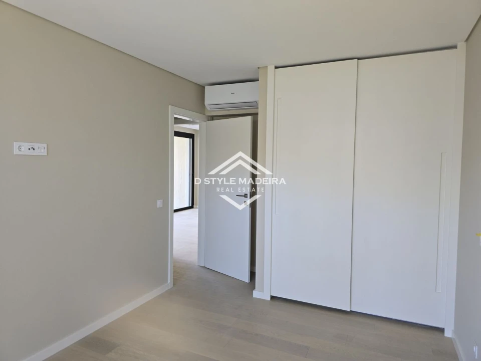 Apartamento T2 para Venda em São Martinho Foto 11