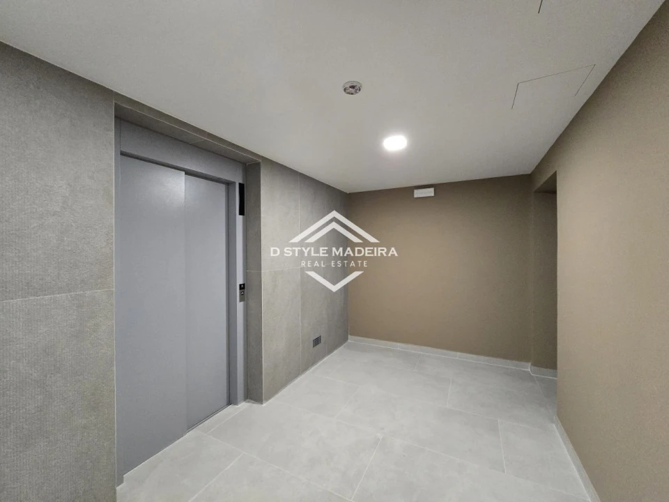 Apartamento T2 para Venda em São Martinho Foto 36