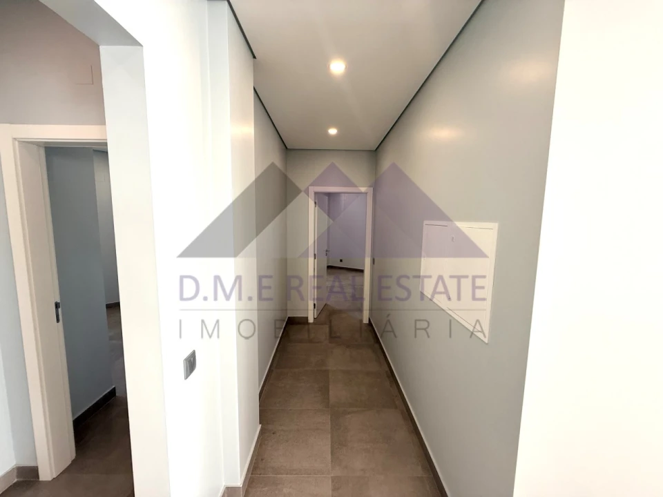 Moradia T6 para Venda em Castro Marim Foto 11