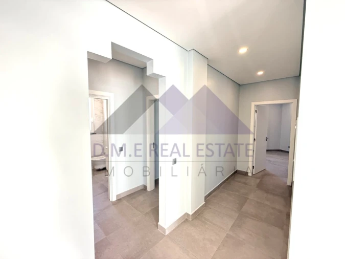 Moradia T6 para Venda em Castro Marim Foto 9
