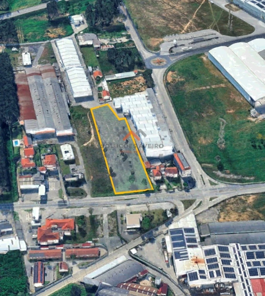 Terreno para Venda em Aguada de Cima Foto 1