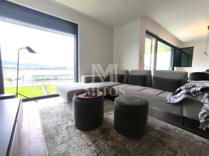 Apartamento T3 para Venda em Santa Maria Maior e Monserrate e Meadela Foto 11