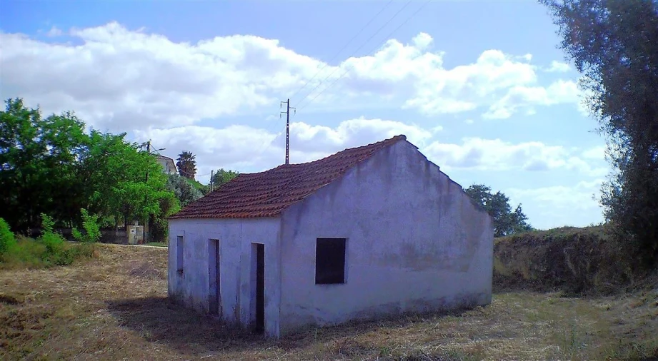 Moradia T2 para Venda em Marvila, Ribeira Santarém, São Salvador, São Nicolau
