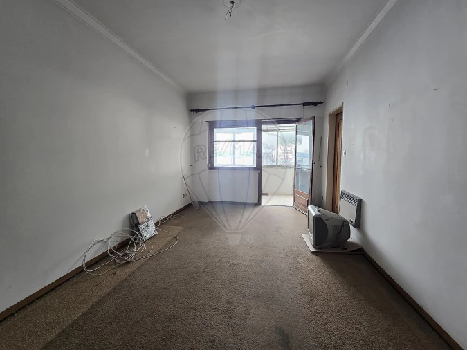 Apartamento T3 para Venda em Algés, Linda-A-Velha e Cruz Quebrada-Dafundo Foto 5