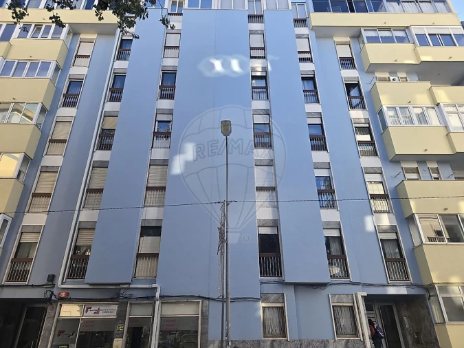 Apartamento T3 para Venda em Algés, Linda-A-Velha e Cruz Quebrada-Dafundo Foto 11