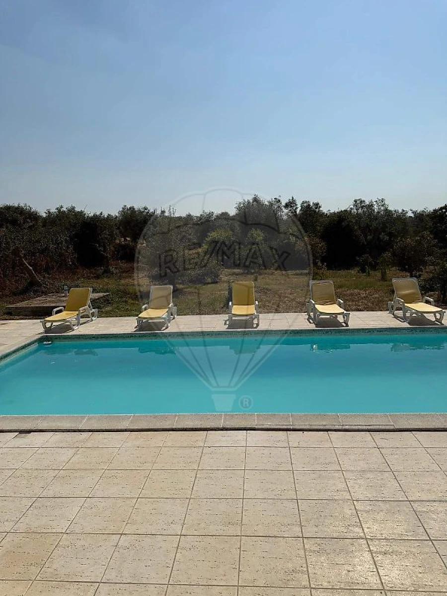 Moradia T3 para Arrendamento em Vimieiro Foto 39