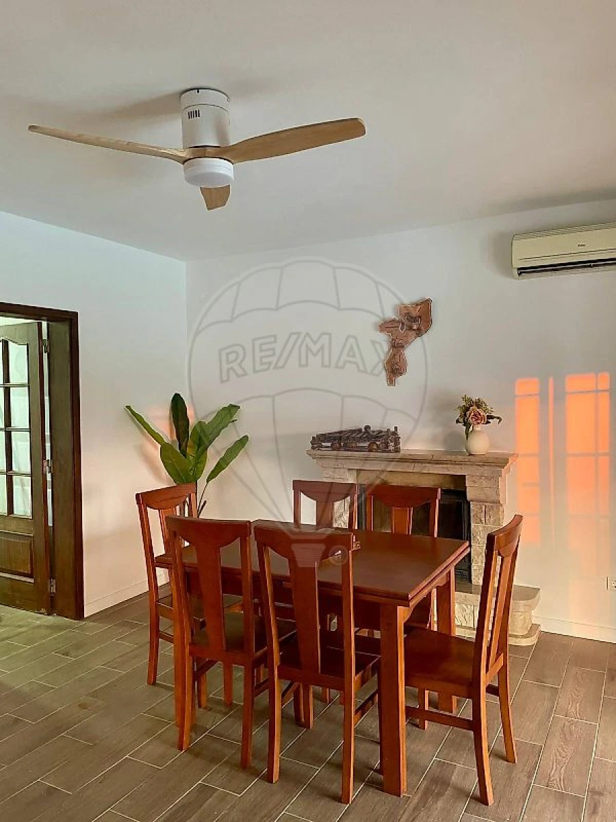 Moradia T3 para Arrendamento em Vimieiro