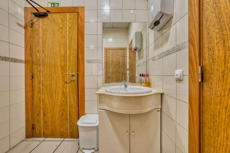 Negócio para Venda em Marvila, Ribeira Santarém, São Salvador, São Nicolau Foto 18