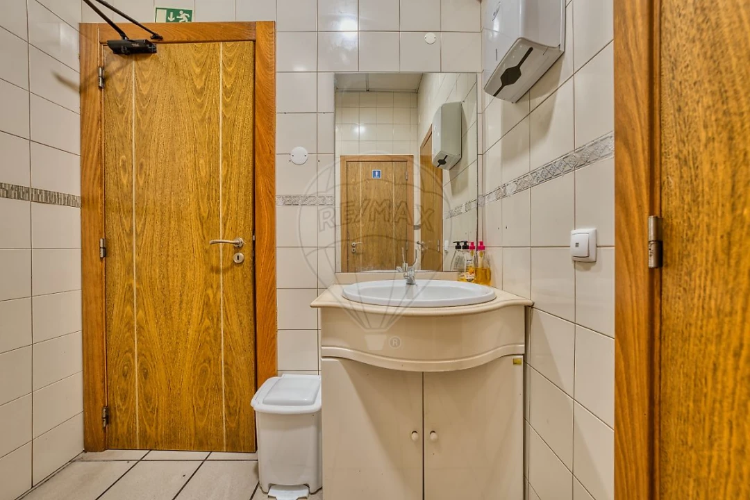 Negócio para Venda em Marvila, Ribeira Santarém, São Salvador, São Nicolau Foto 18