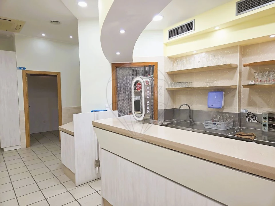 Negócio para Venda em Marvila, Ribeira Santarém, São Salvador, São Nicolau Foto 1