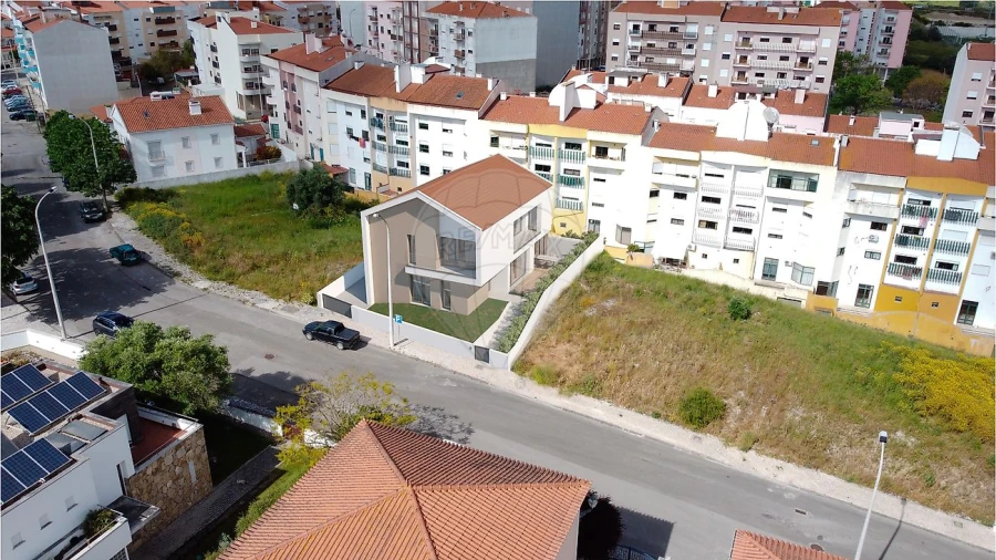Moradia T5 para Venda em Torres Novas (São Pedro), Lapas e Ribeira Branca Foto 5