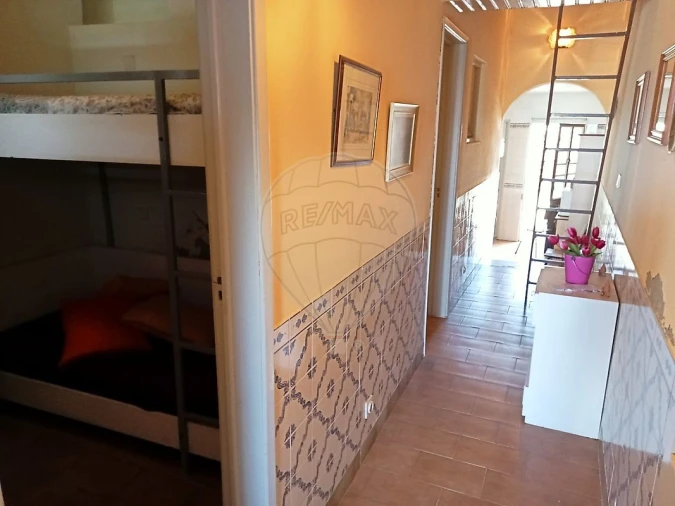 Moradia T2 para Venda em Valada Foto 24