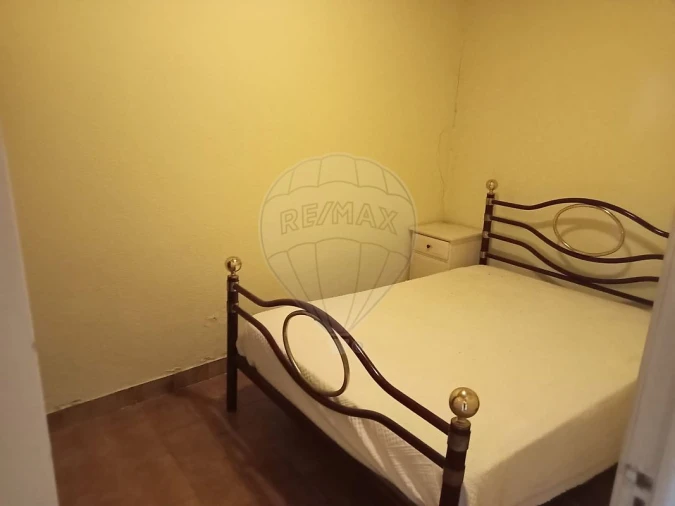 Moradia T2 para Venda em Valada Foto 26