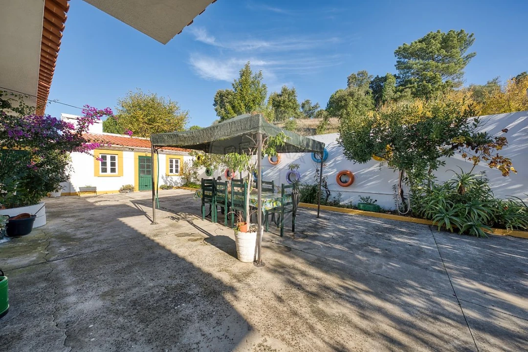 Moradia T3 para Venda em Azambuja Foto 21