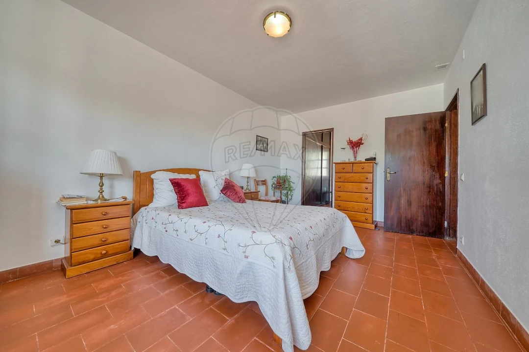 Moradia T3 para Venda em Azambuja Foto 36