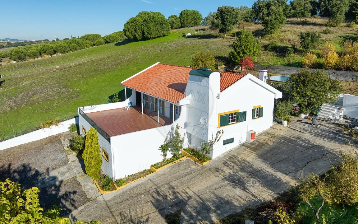 Moradia T3 para Venda em Azambuja Foto 3