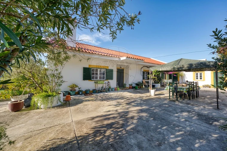 Moradia T3 para Venda em Azambuja Foto 18