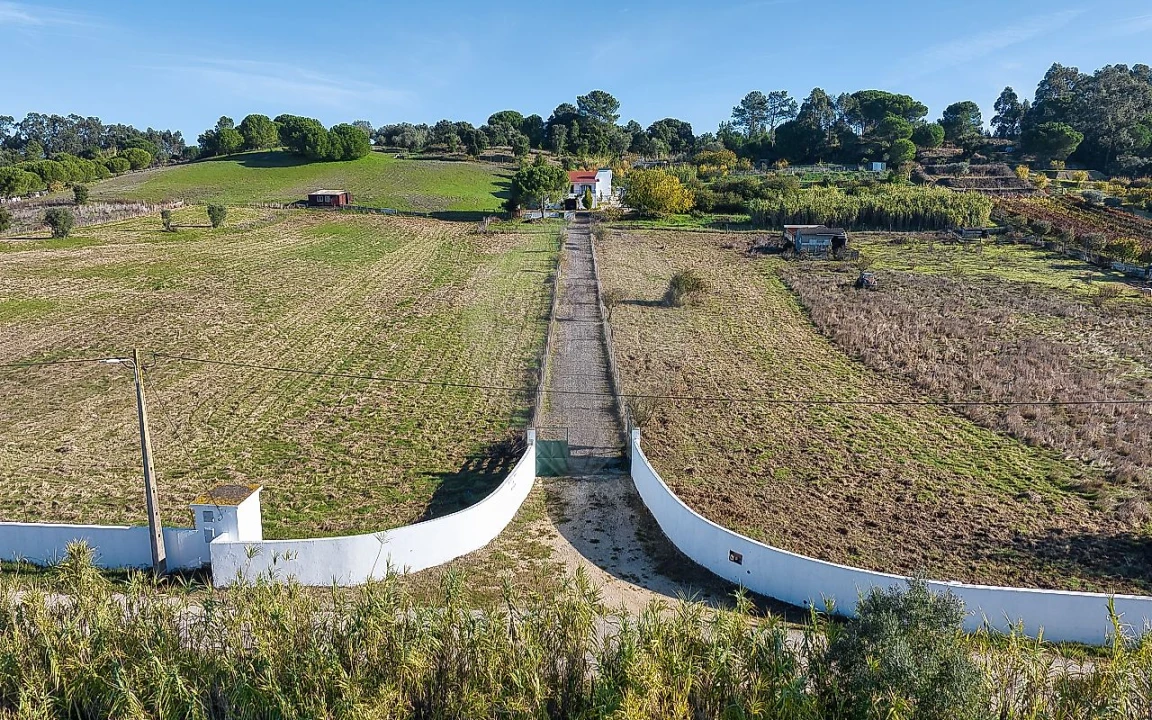 Moradia T3 para Venda em Azambuja Foto 11