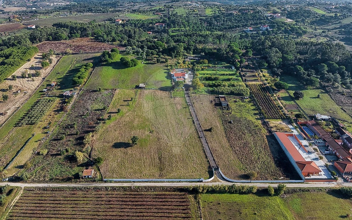 Moradia T3 para Venda em Azambuja Foto 6