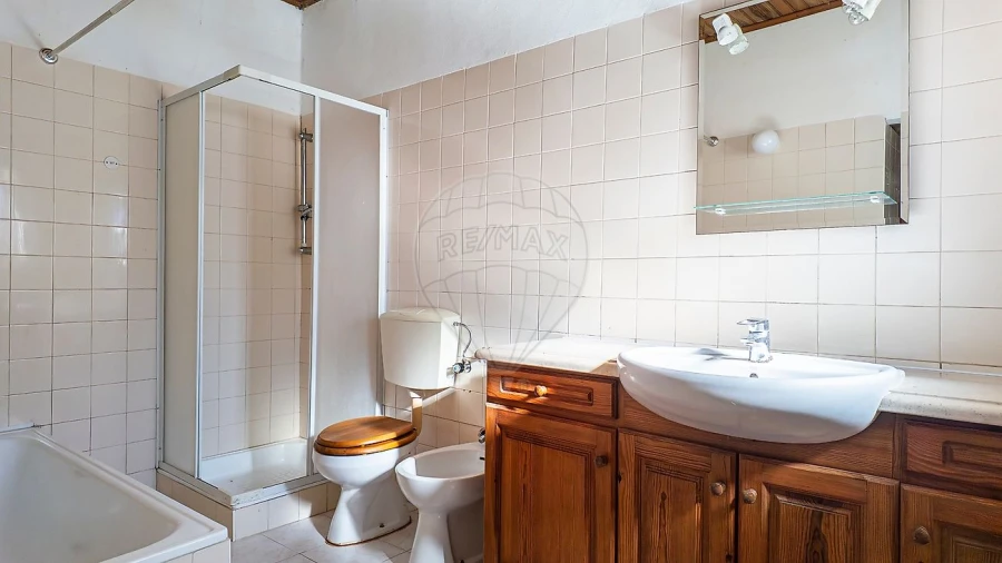 Moradia T3 para Venda em Abitureiras Foto 5