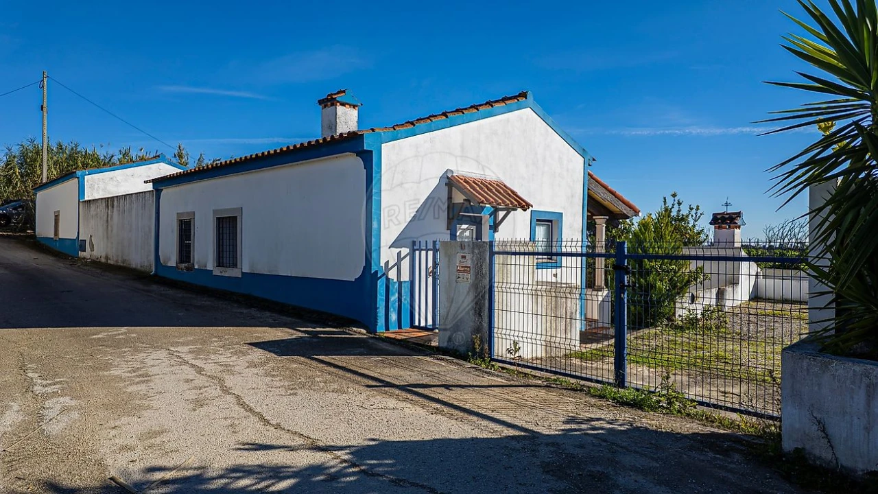 Moradia T3 para Venda em Abitureiras Foto 36