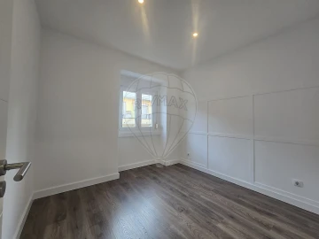 Apartamento T3 para Venda em Mina de Água