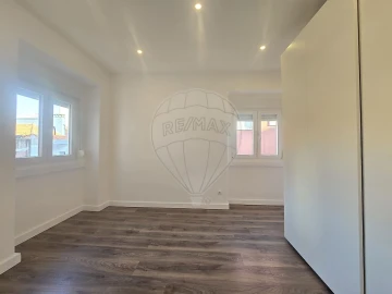 Apartamento T3 para Venda em Mina de Água