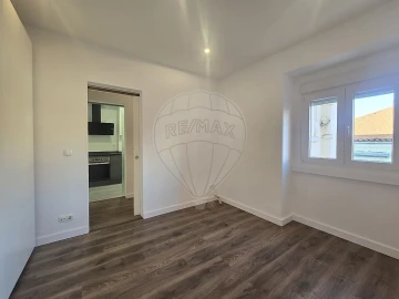 Apartamento T3 para Venda em Mina de Água