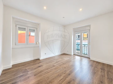 Apartamento T3 para Venda em Mina de Água