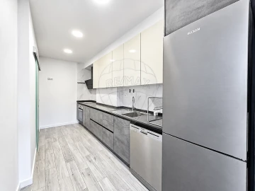 Apartamento T3 para Venda em Mina de Água