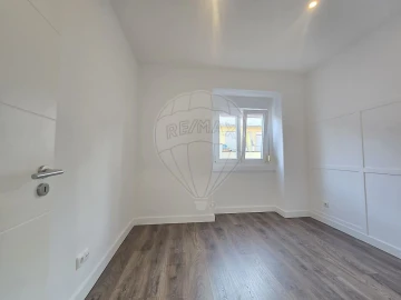 Apartamento T3 para Venda em Mina de Água