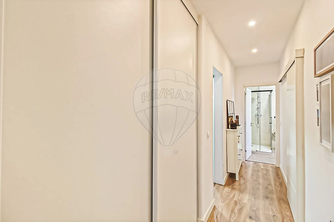 Apartamento T3 para Venda em Mina de Água Foto 13