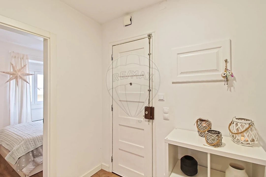 Apartamento T3 para Venda em Mina de Água Foto 9