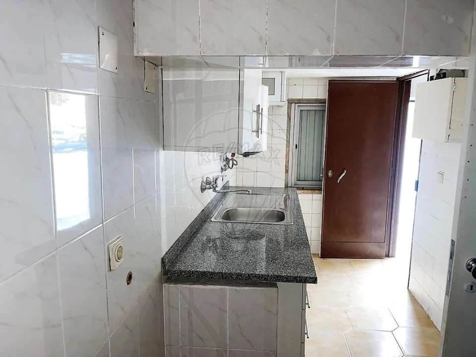 Prédio para Venda em Encosta do Sol Foto 6