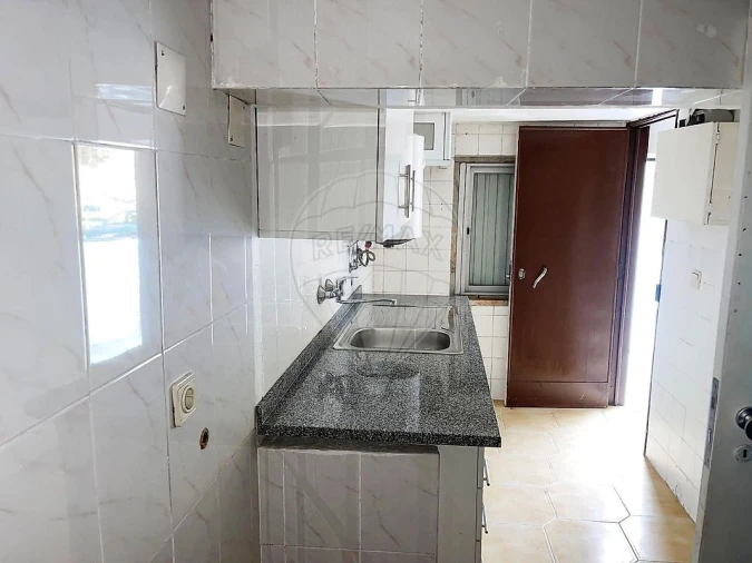 Prédio para Venda em Encosta do Sol Foto 6