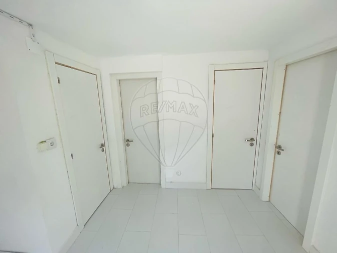 Prédio para Venda em Encosta do Sol Foto 14