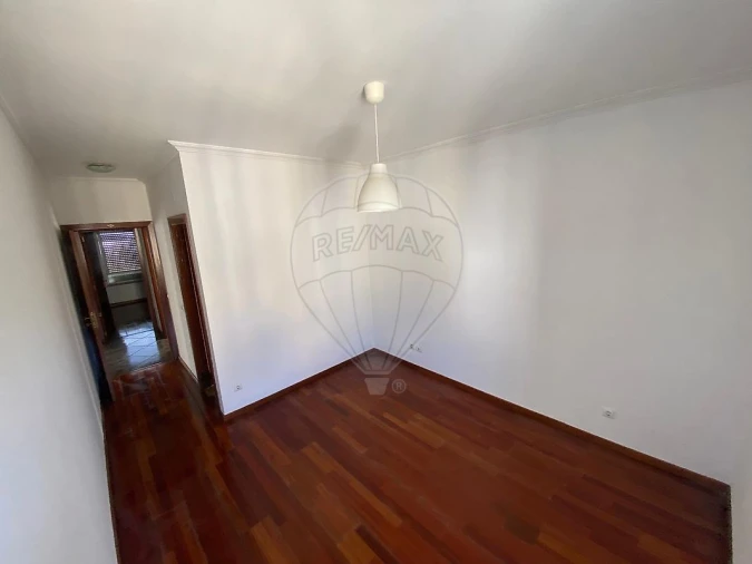 Apartamento T3 para Venda em Currelos, Papízios e Sobral Foto 22