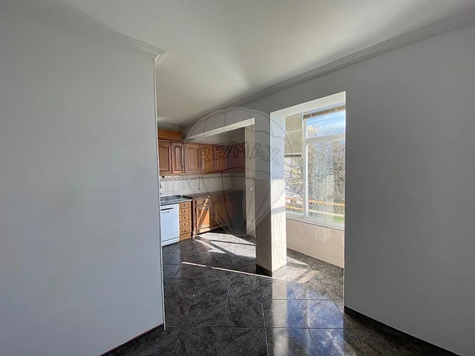 Apartamento T3 para Venda em Currelos, Papízios e Sobral Foto 13