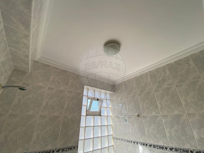 Apartamento T3 para Venda em Currelos, Papízios e Sobral Foto 16