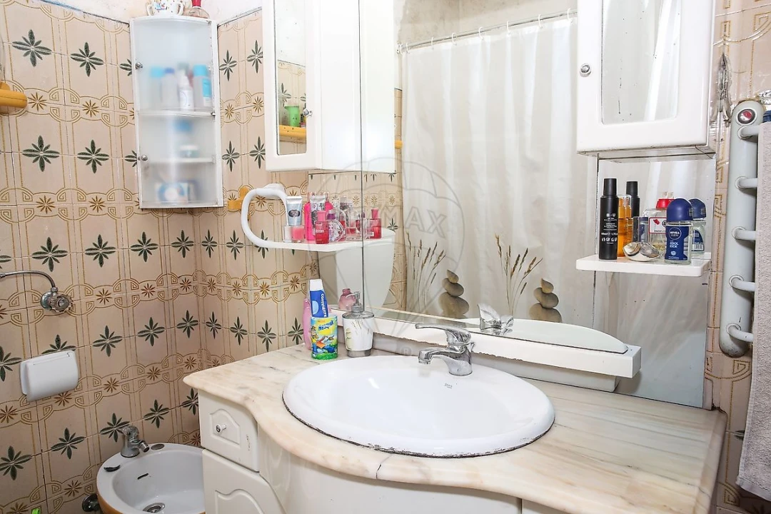 Moradia T3 para Venda em Santo Quintino Foto 15