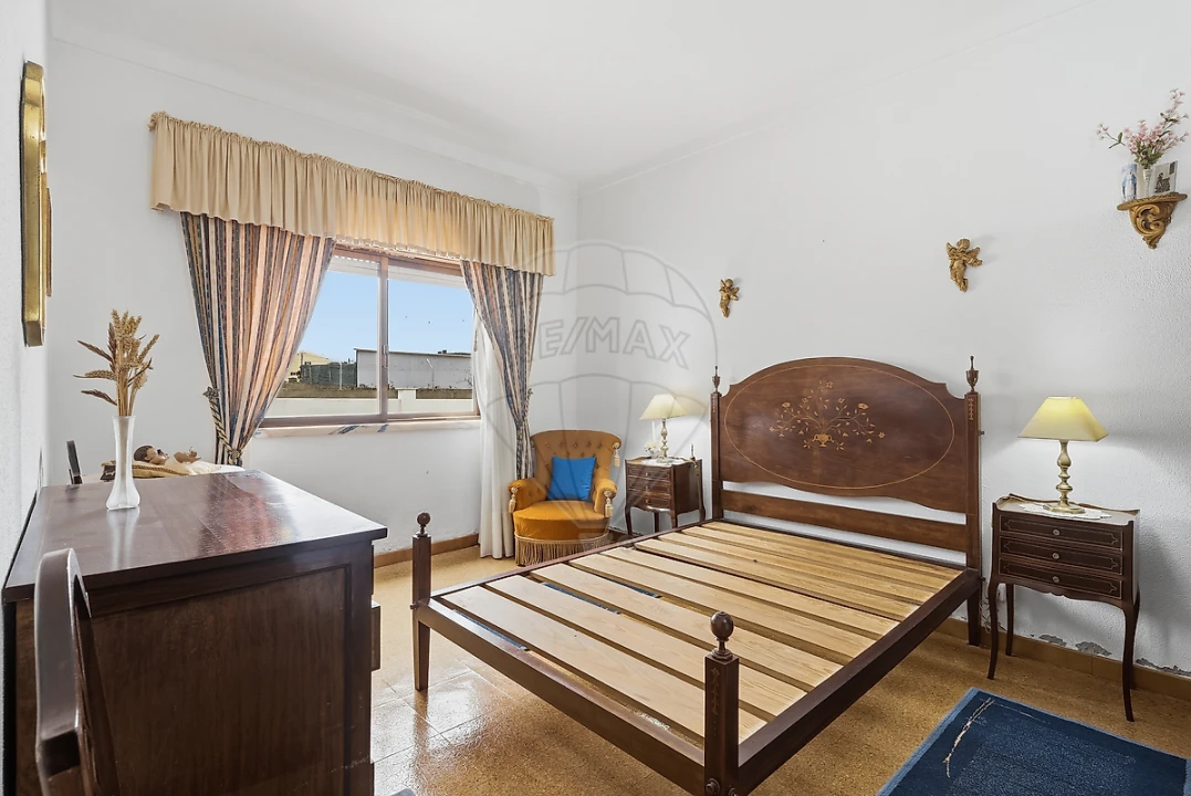 Moradia T3 para Venda em Silveira Foto 9