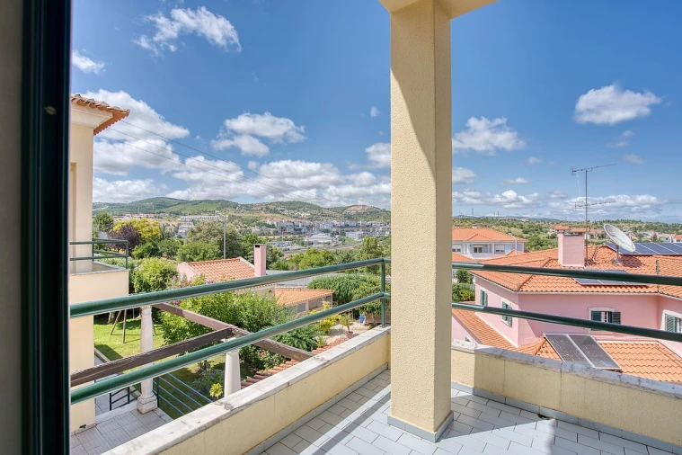 Moradia T5 para Venda em Póvoa de Santa Iria e Forte da Casa Foto 34