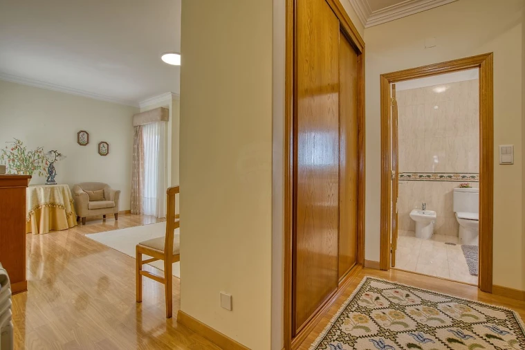 Moradia T5 para Venda em Póvoa de Santa Iria e Forte da Casa Foto 27