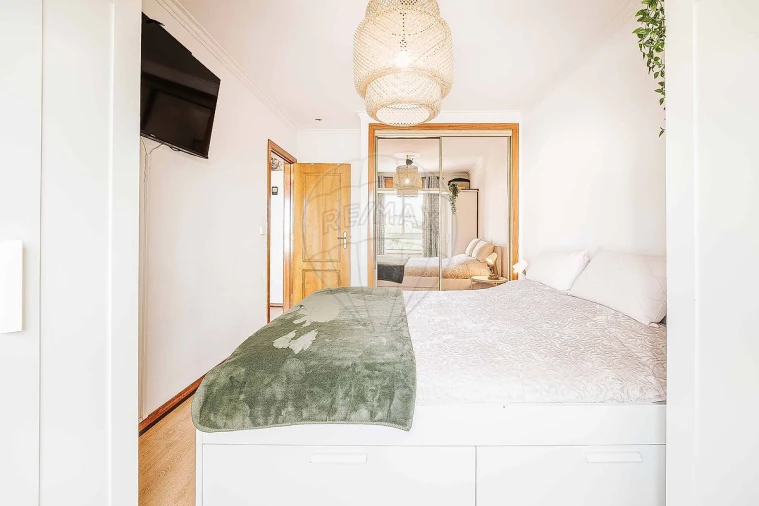 Apartamento T2 para Venda em Rio de Mouro Foto 25