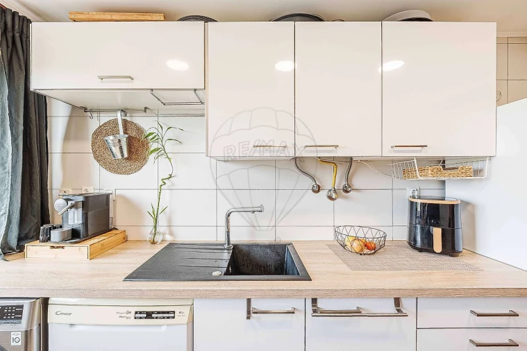 Apartamento T2 para Venda em Rio de Mouro Foto 10